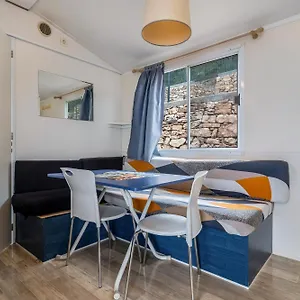 le-terrazze-sul-garda-relais-castelletto-di-brenzone.hotelinveneto.com/